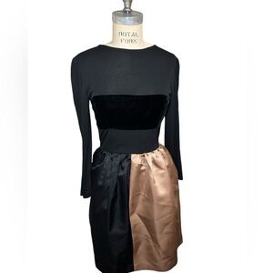 Bill Blass vintage Black and gold dress small